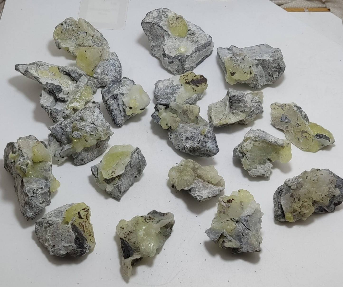 1130 grams Brucite on matrix with chromite
