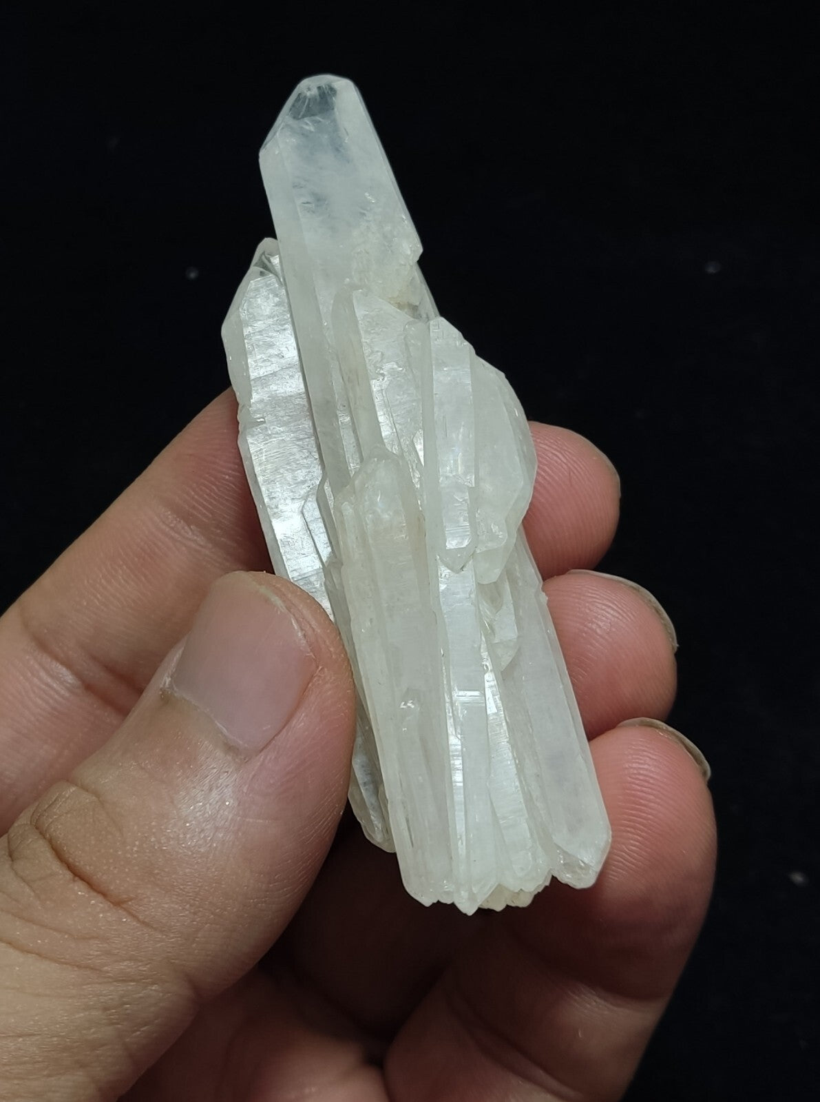 An Aesthetic specimen of quartz 42 grams