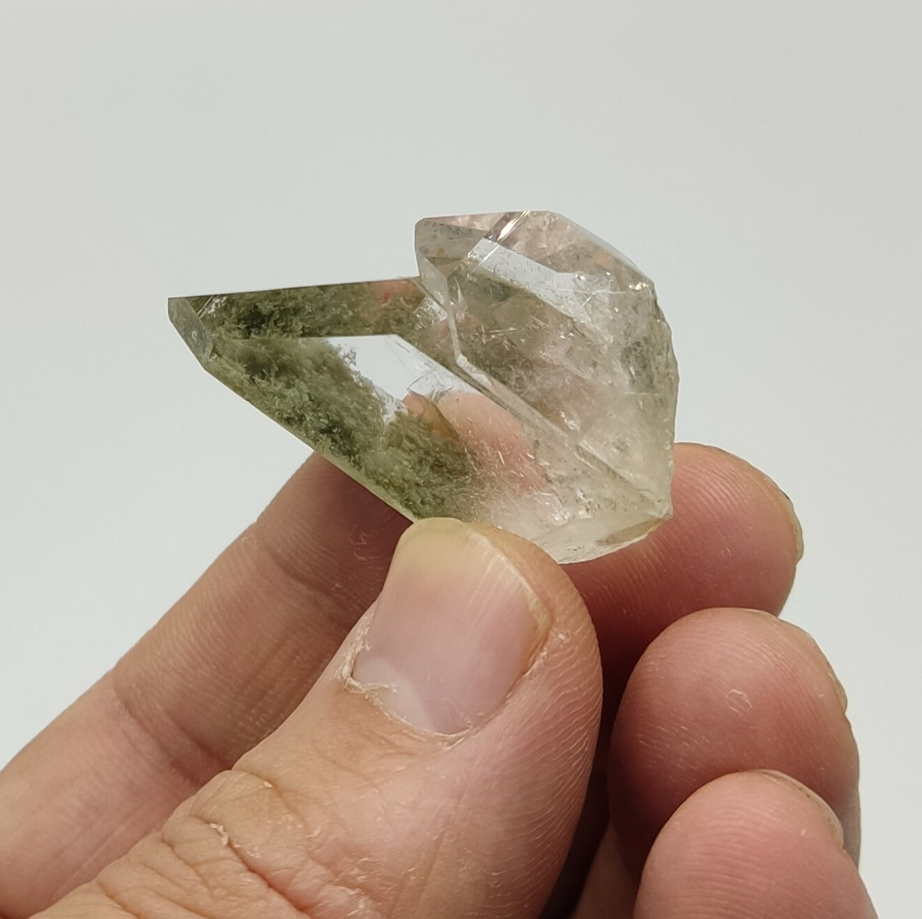 A very Aesthetic Natural beautifully terminated Chlorite Quartz crystal 22 grams