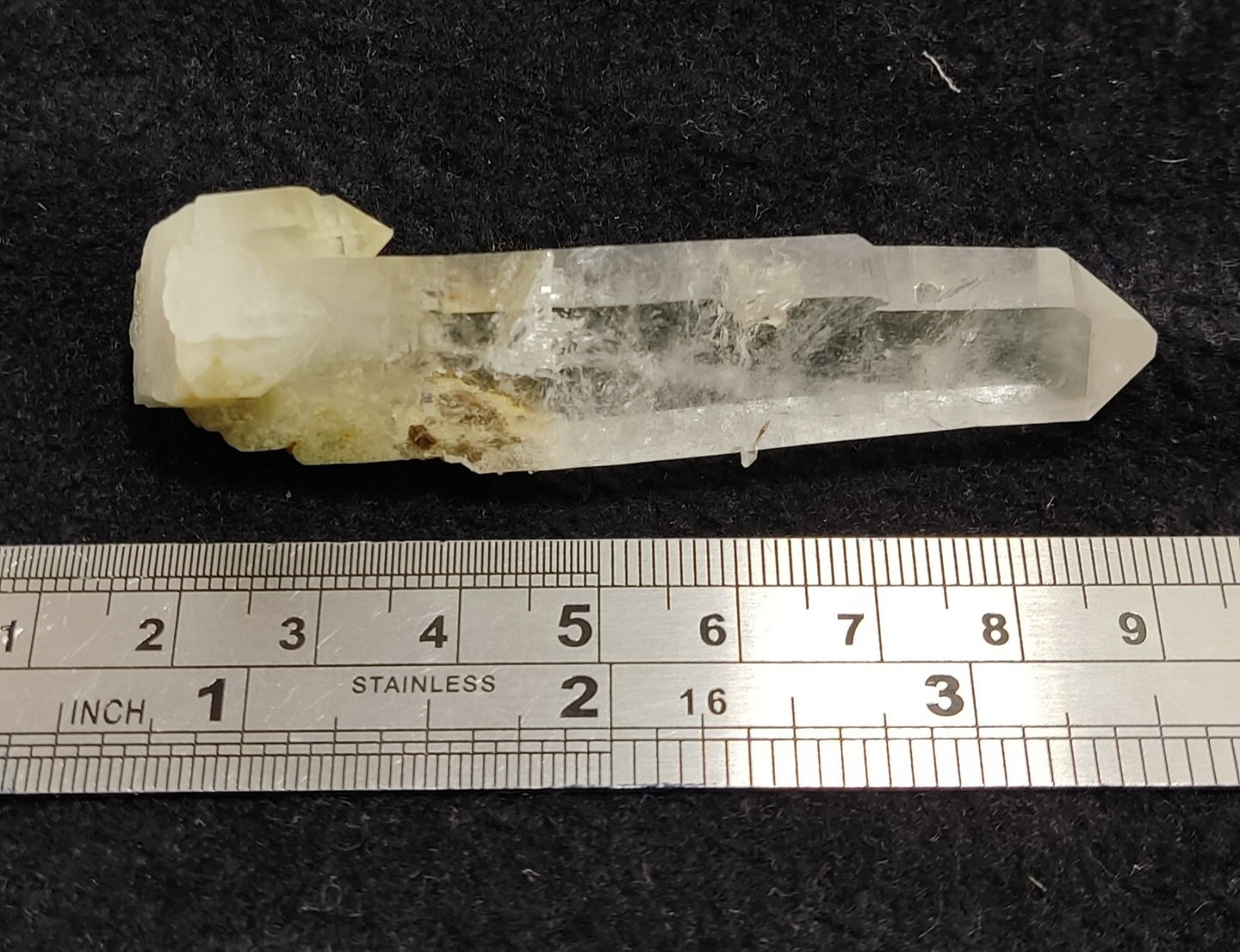An Aesthetic Natural terminated Quartz crystal with chlorite inclusions 34 grams