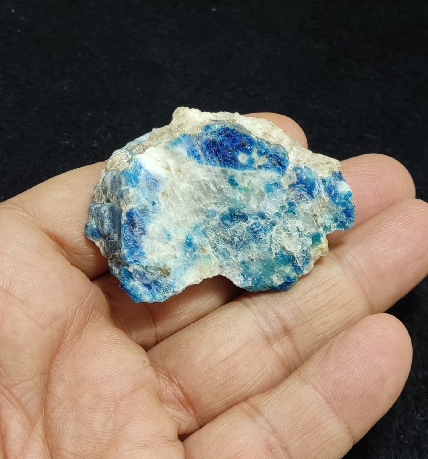 An Aesthetic specimen of fluorescent Lazurite 38 grams