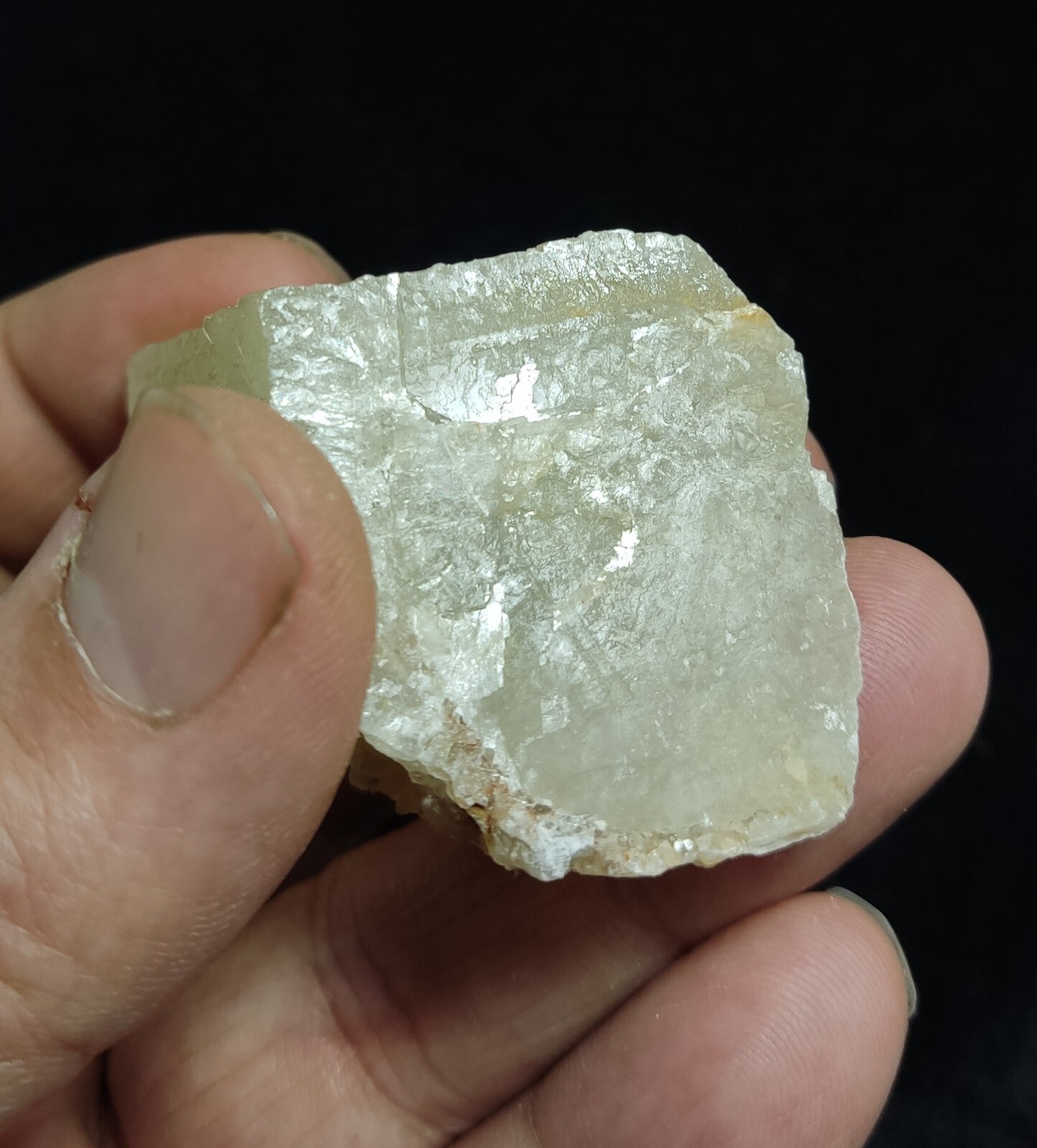 A very Aesthetic Natural beautifully terminated Calcite crystal 72 grams