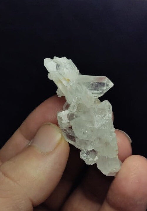 Natural  Quartz Crystal 18 Grams.