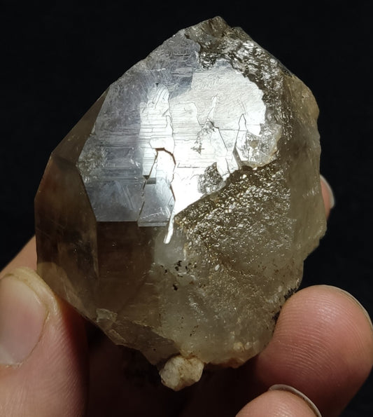 An Aesthetic terminated smoky quartz crystal 130 grams