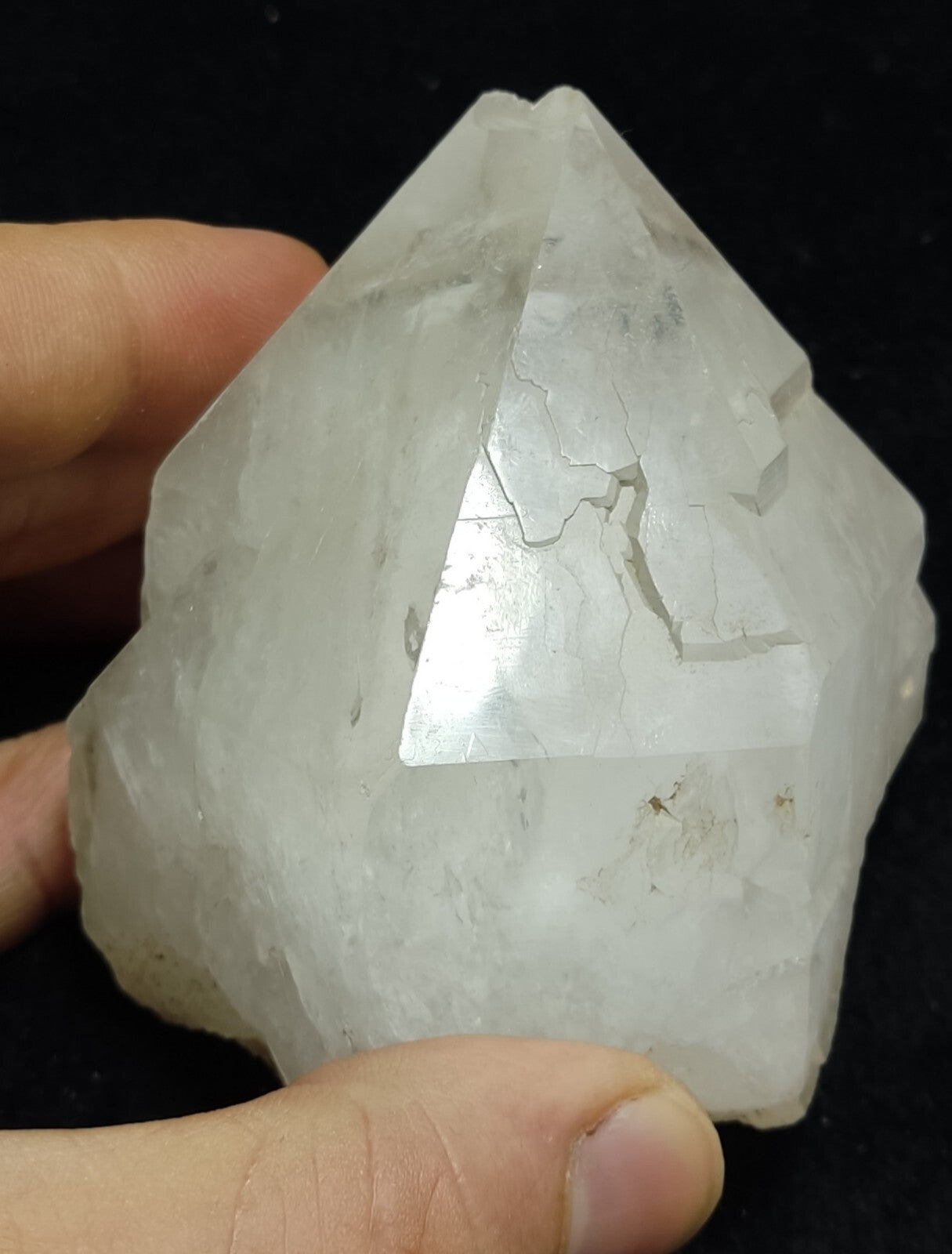 An Aesthetic Natural beautifully terminated Quartz specimen 419 grams