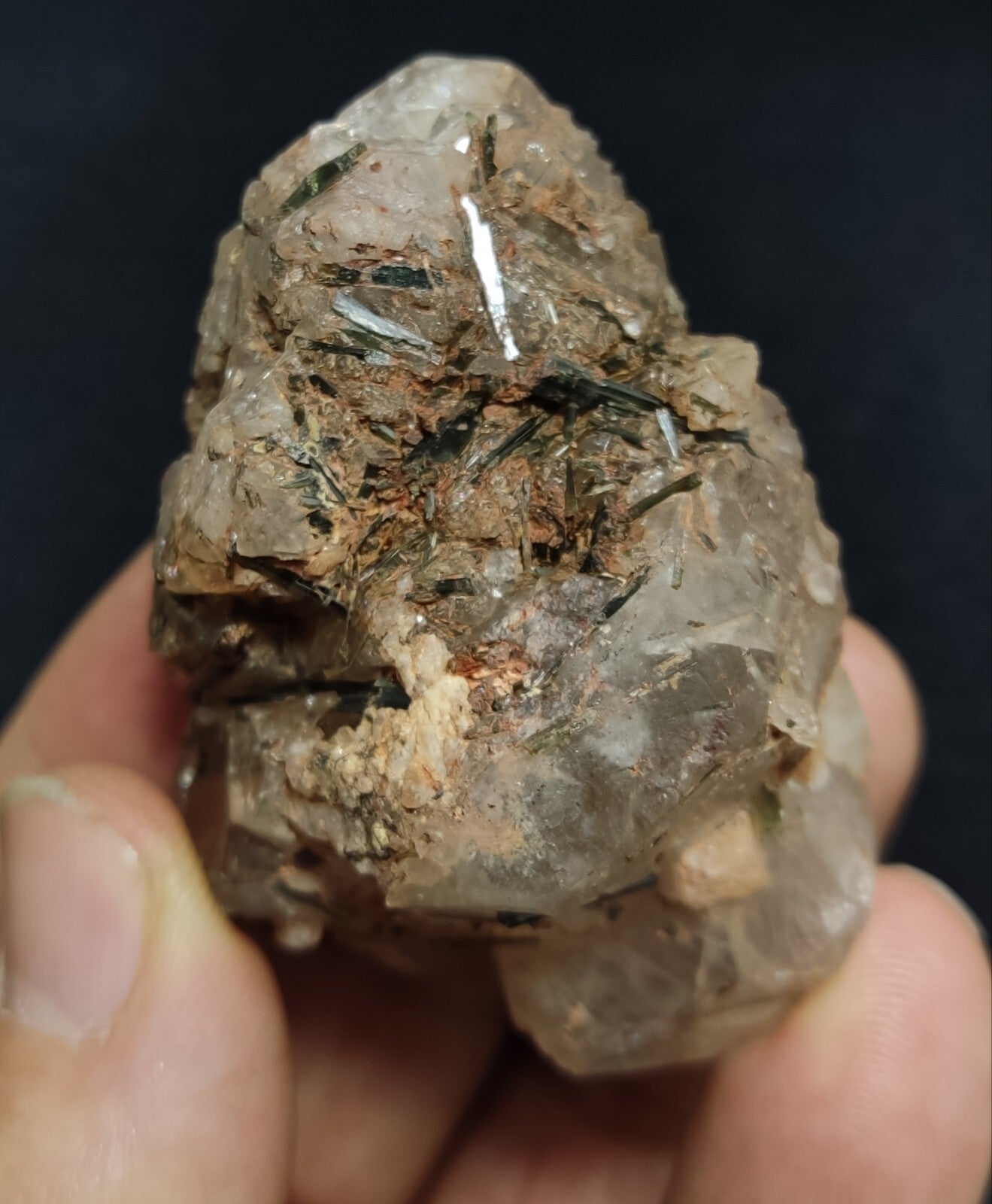 An Aesthetic terminated Quartz floater with aegirine inclusions 98 grams