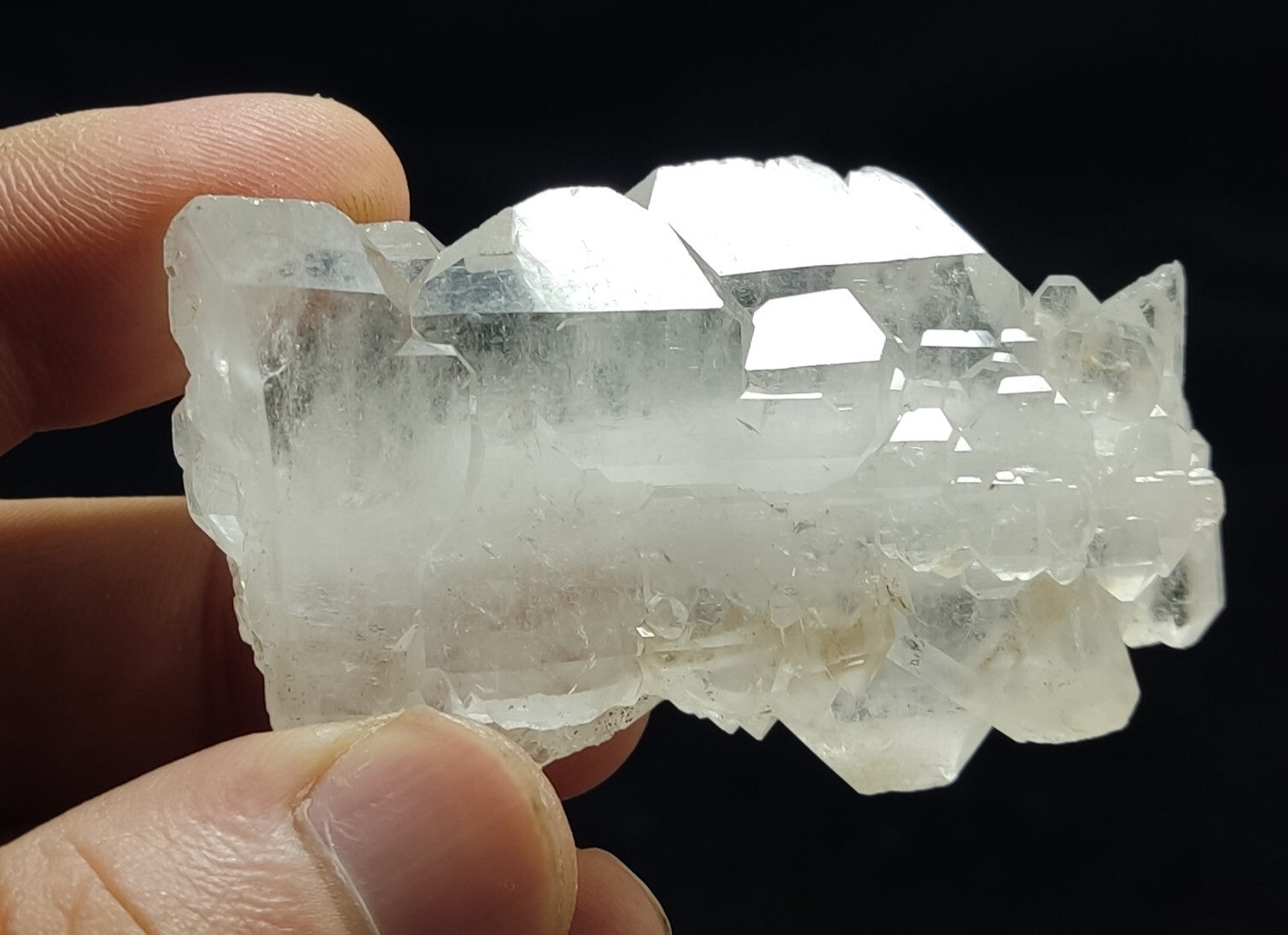 An Aesthetic terminated specimen of Faden Quartz crystal 62 grams