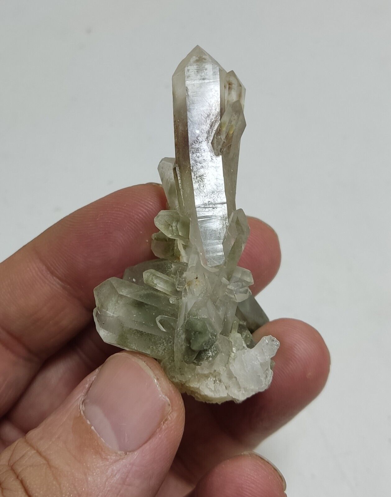 A very Aesthetic Natural beautifully terminated Chlorite Quartz cluster 29 grams