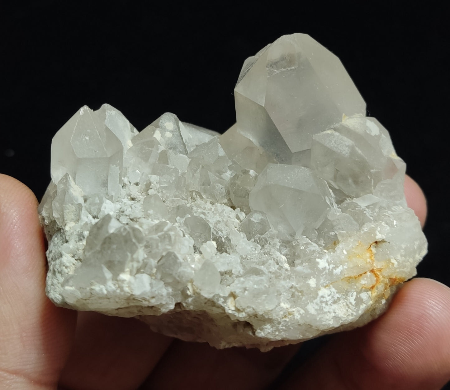 An Aesthetic terminated Quartz cluster 114 grams