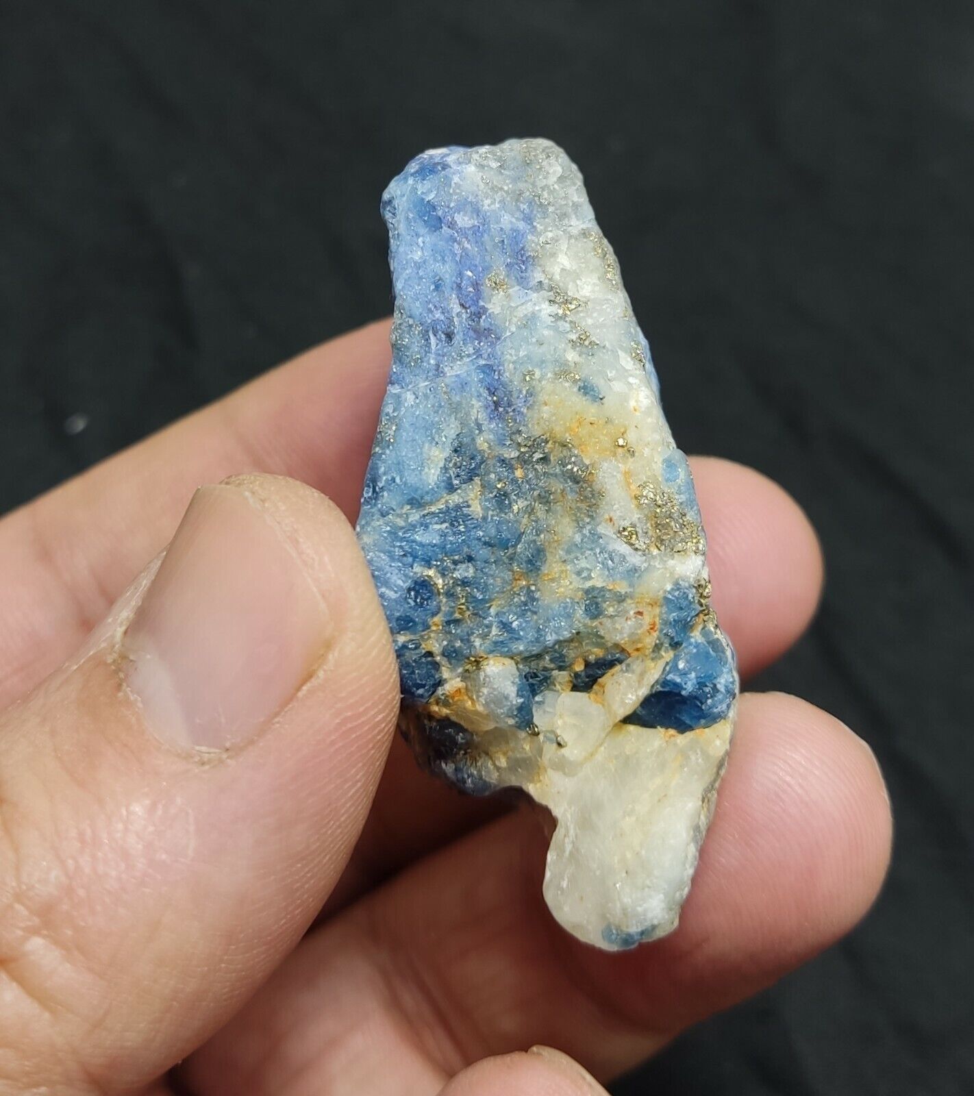 Amazing specimen of fluorescent sodalite-Lazurite with pyrite on matrix 53 grams