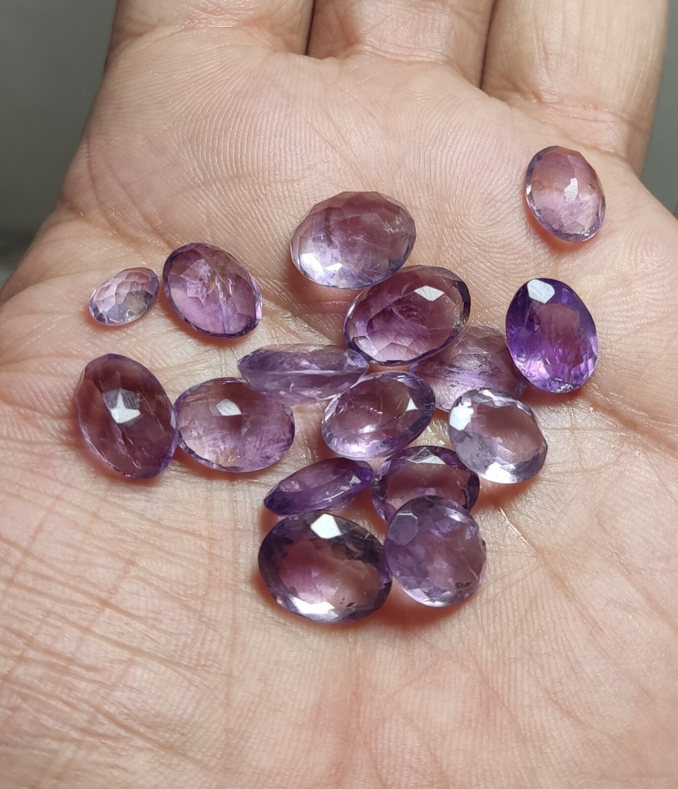 65 Carats faceted Amethyst gemstones