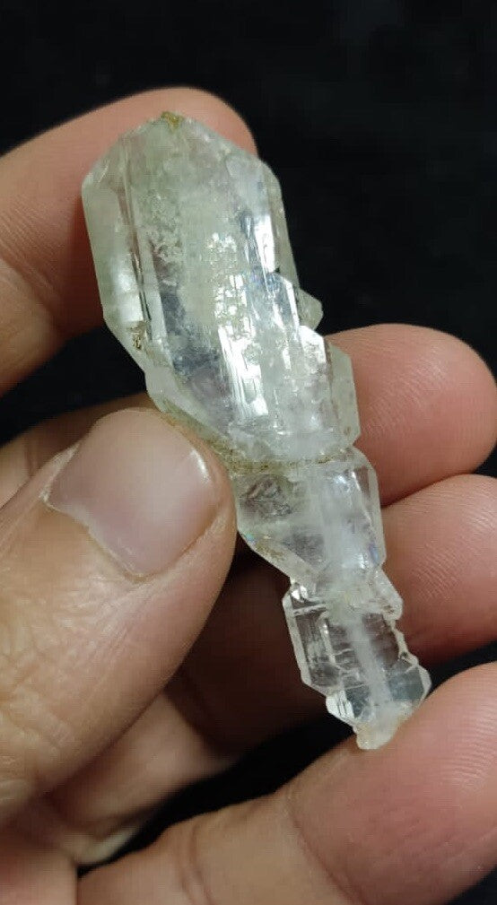 Fully Terminated Faden  Quartz with Chloride  Inclusions 12 Grams.