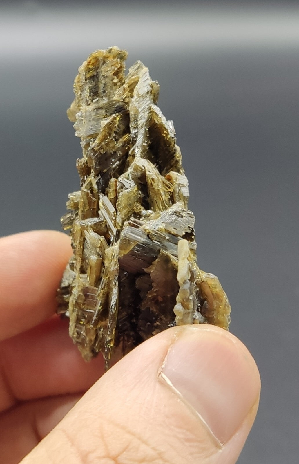 An aesthetic specimen of Epidote cluster 53 grams