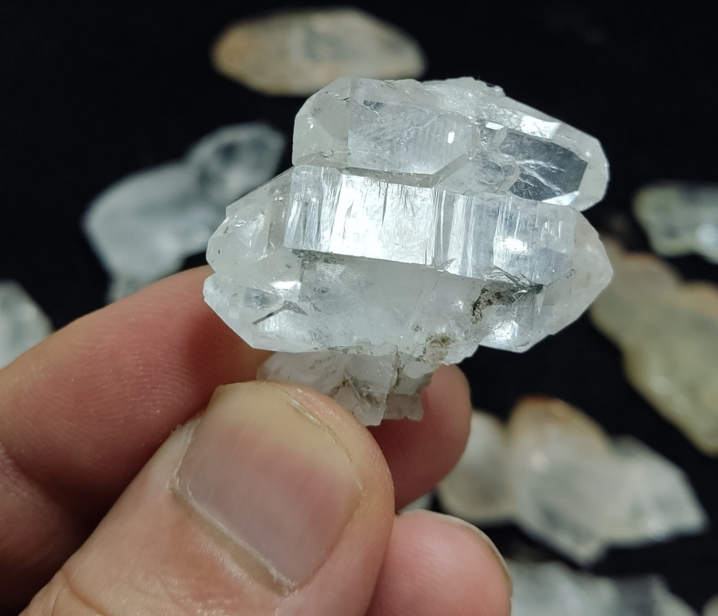 13 Faden/chlorite quartz Crystals