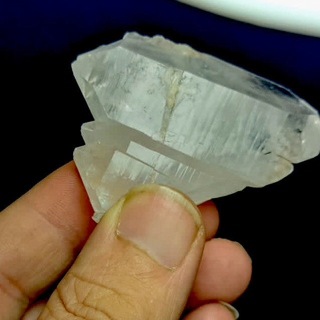 Feden Quartz Crystal 63 Grams