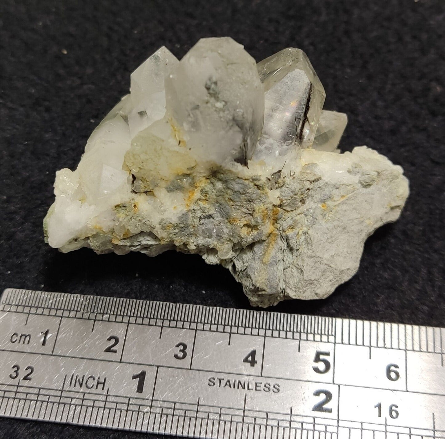 A very Aesthetic Natural terminated brookite Quartz cluster 49grams