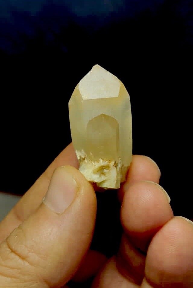 Natural Amphibole Quartz Crystal 25 Grams.
