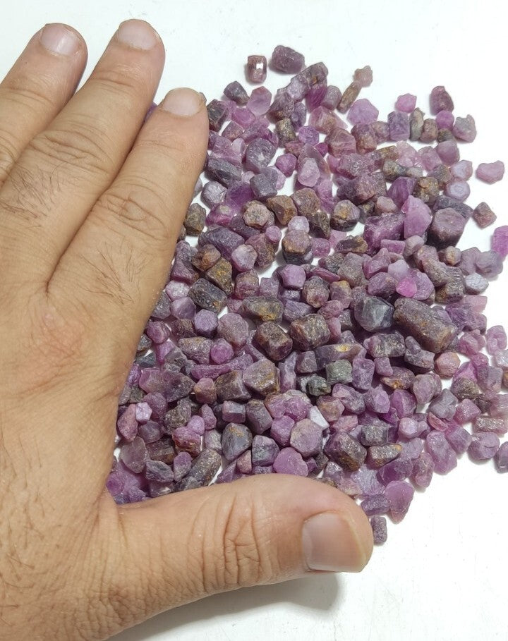 200 grams Natural Ruby Crystals And Rough