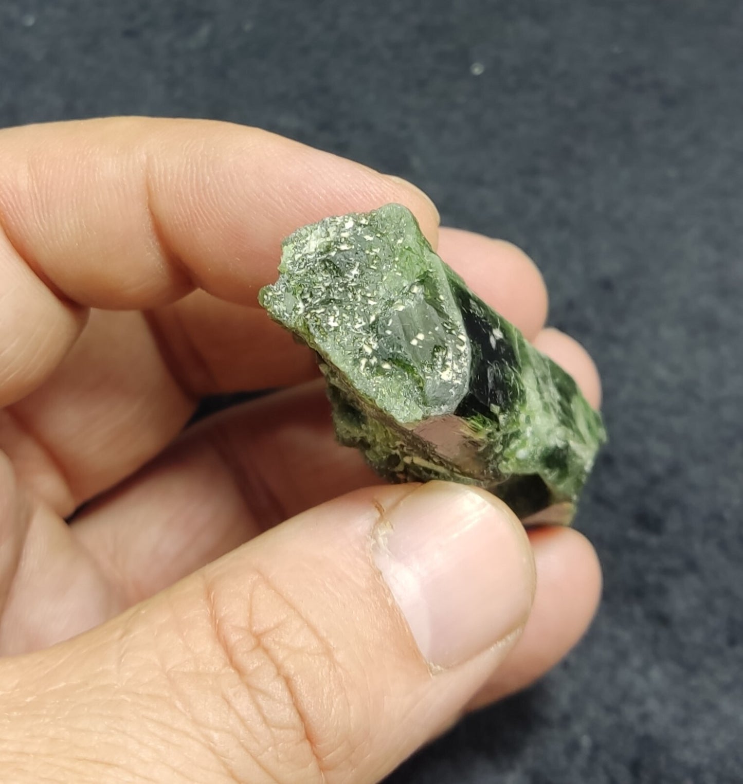 An amazing specimen of diopside crystal 45 grams