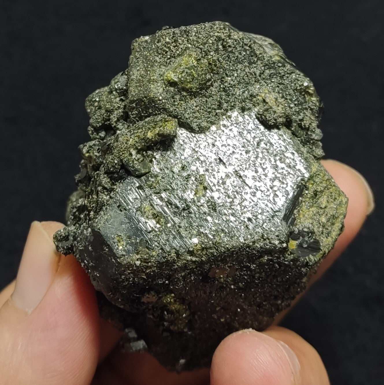 An Aesthetic Natural terminated epidote crystal specimen 224 grams
