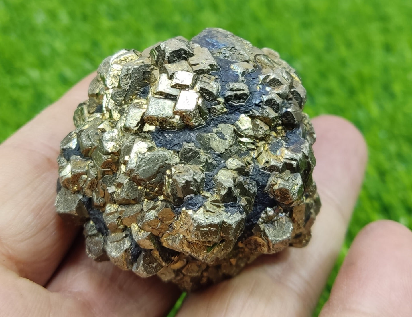201 grams amazing specimen of pyrite/marcasite 201 grams