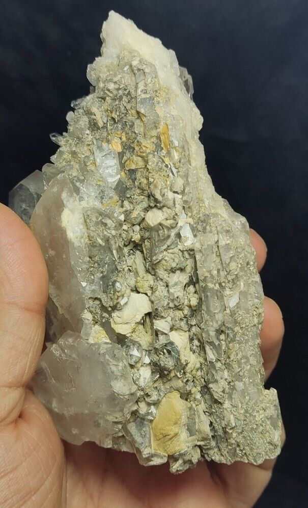 An Aesthetic Specimen Of Faden Quartz  402 grams