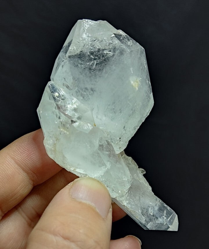 Natural terminated Faden Quartz Specimen 88 grams