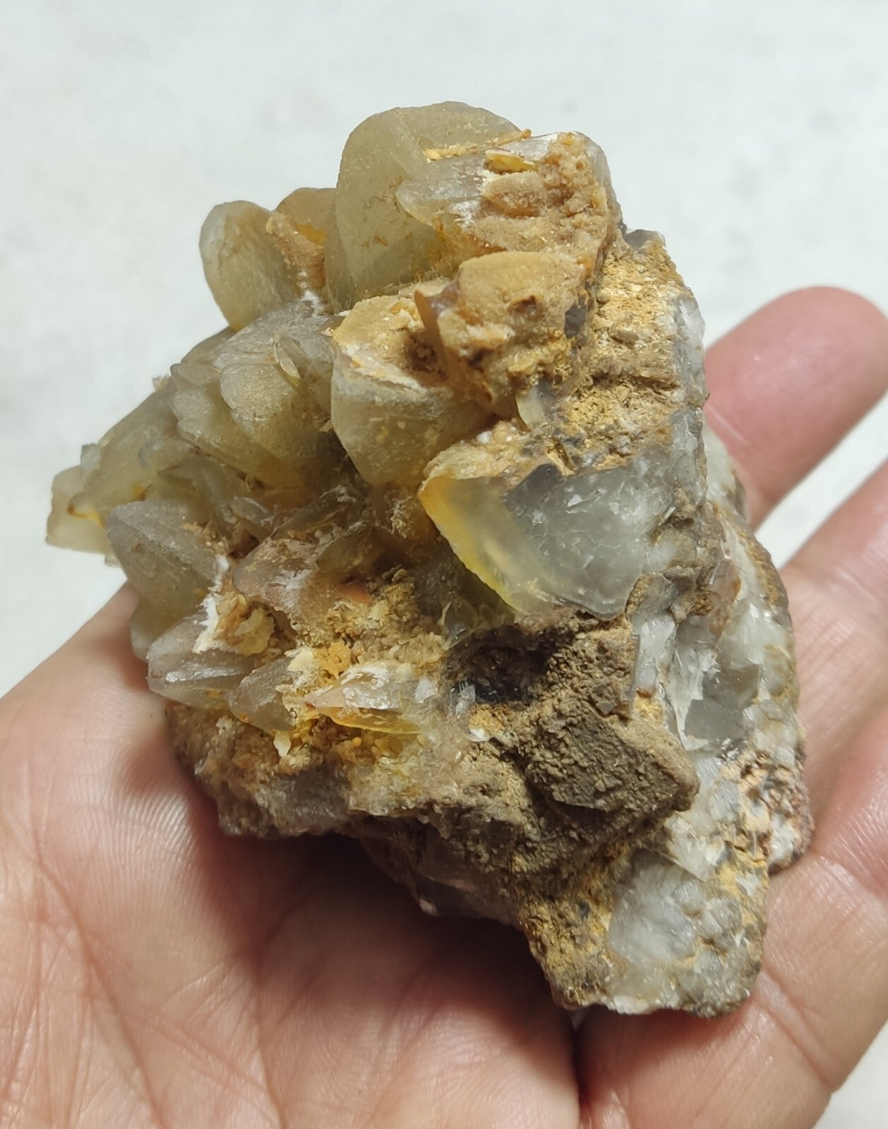 An amazing specimen of calcite 332 grams