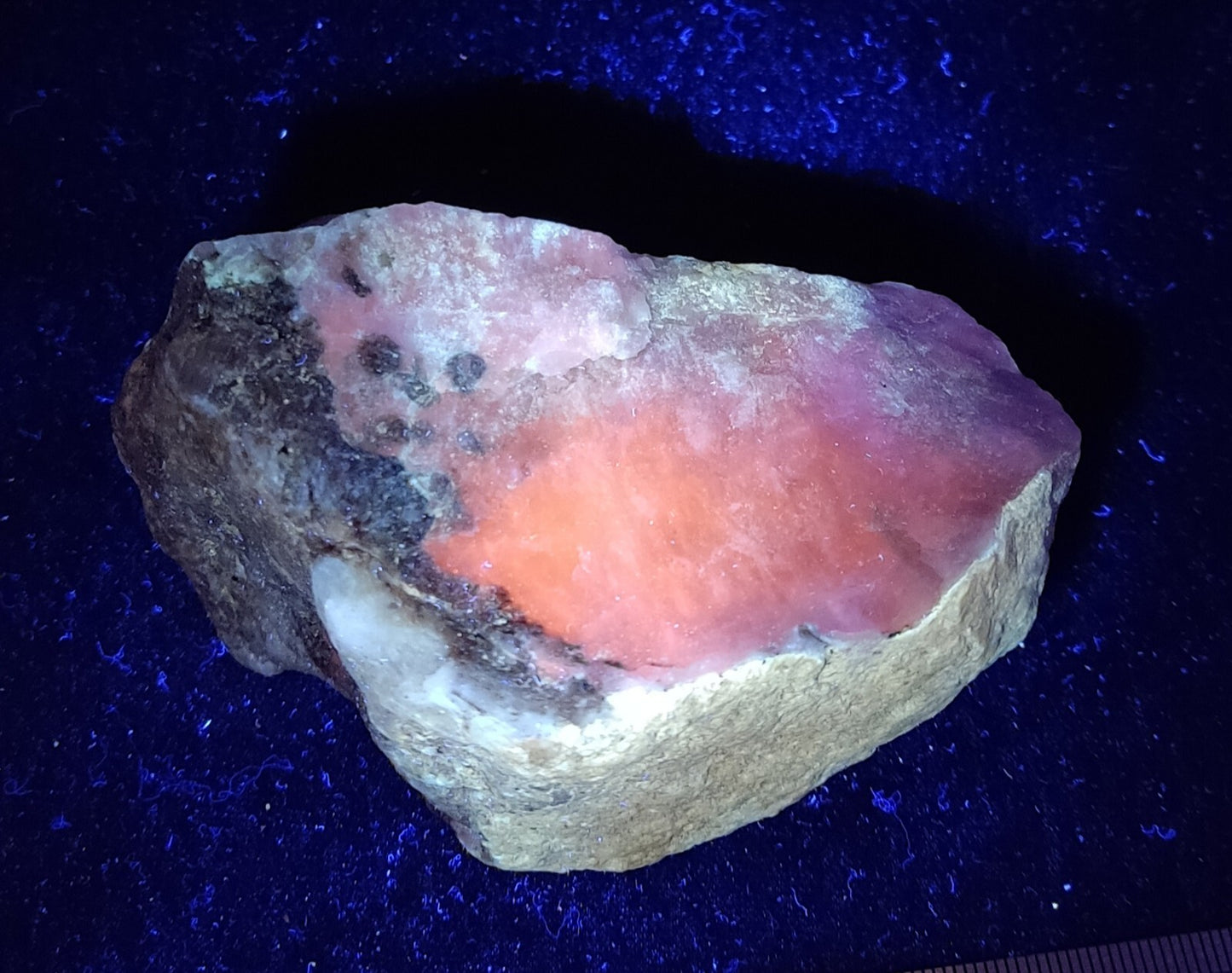 An Aesthetic Natural fluorescent rough Hackmanite specimen 315 grams
