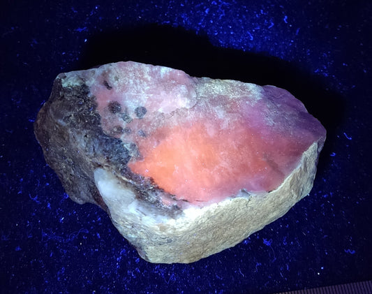 An Aesthetic Natural fluorescent rough Hackmanite specimen 315 grams