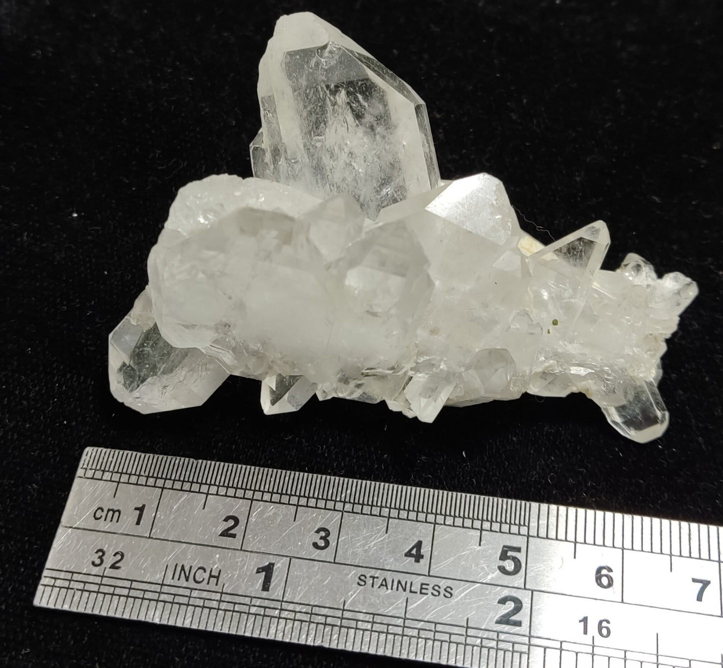 An Aesthetic terminated Quartz cluster 59 grams