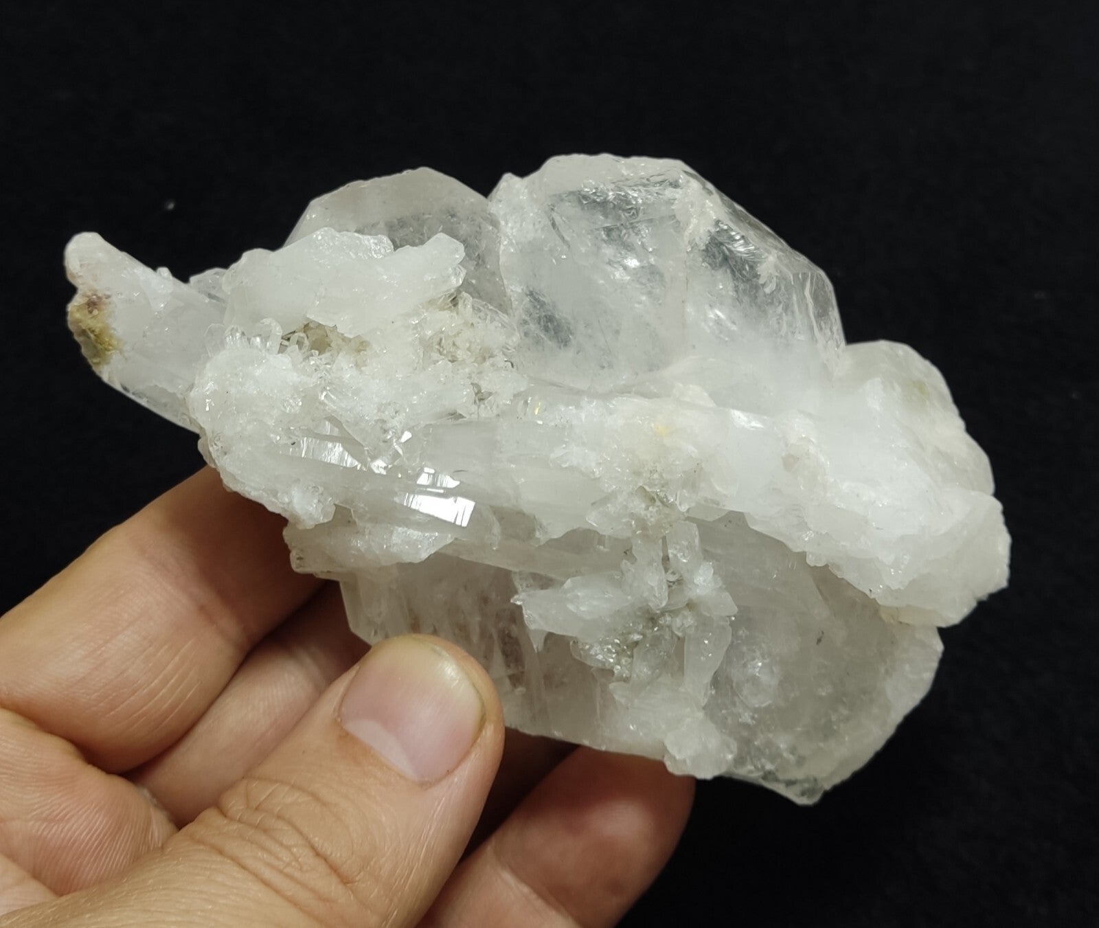 An Aesthetic terminated faden Quartz crystal specimen 223 grams