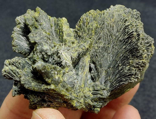 An aesthetic specimen of epidote crystal specimen 118 grams
