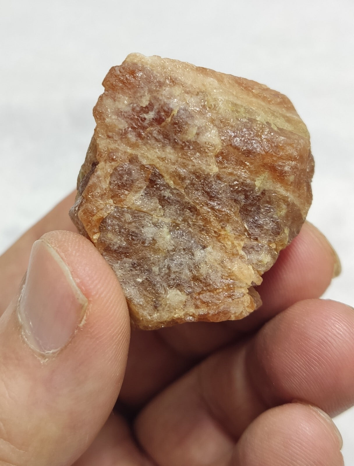 107 grams rough specimen of hessonite garnets