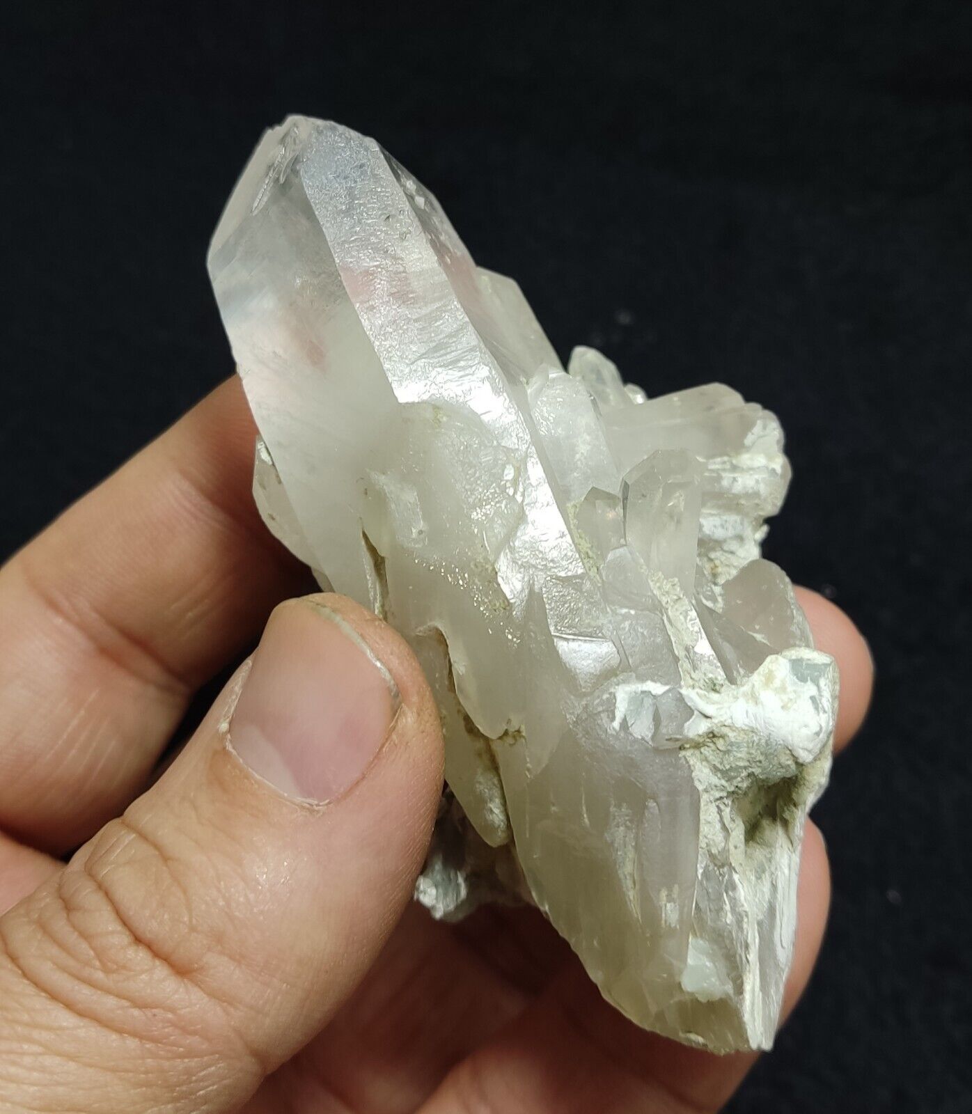 Aesthetic specimen of quartz crystal with unique amphibole inclusion 101 grams