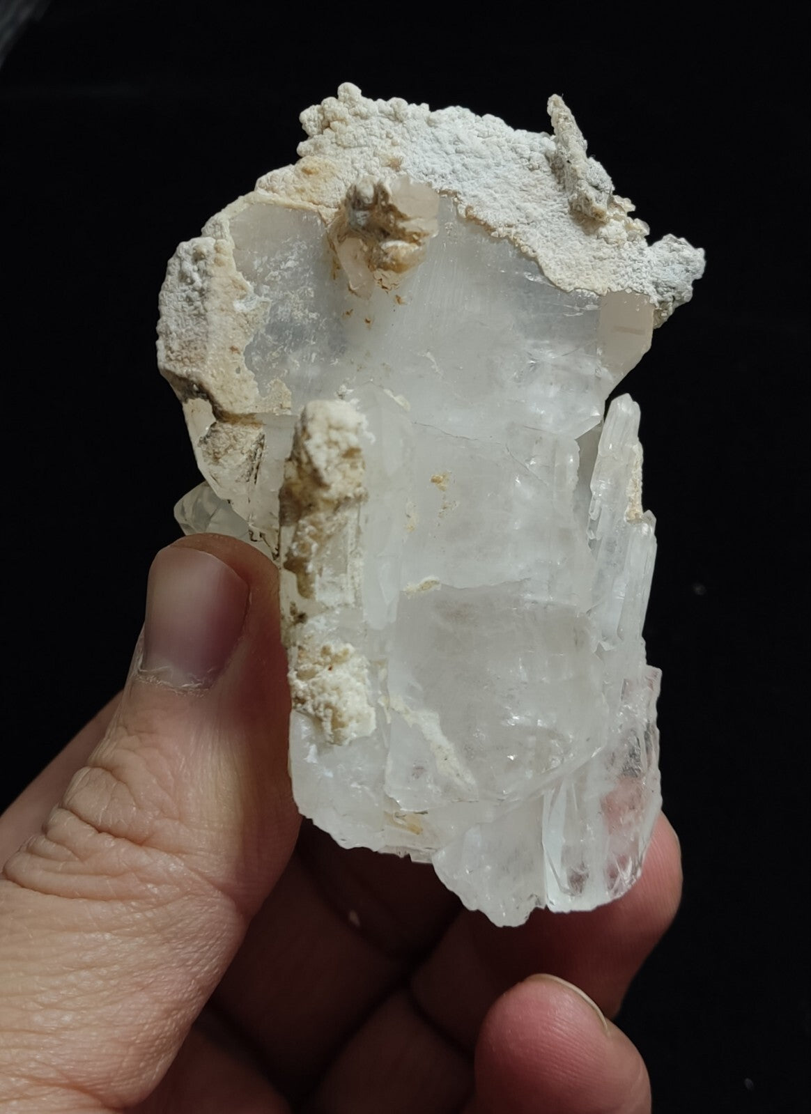An Aesthetic terminated Quartz cluster 155 grams