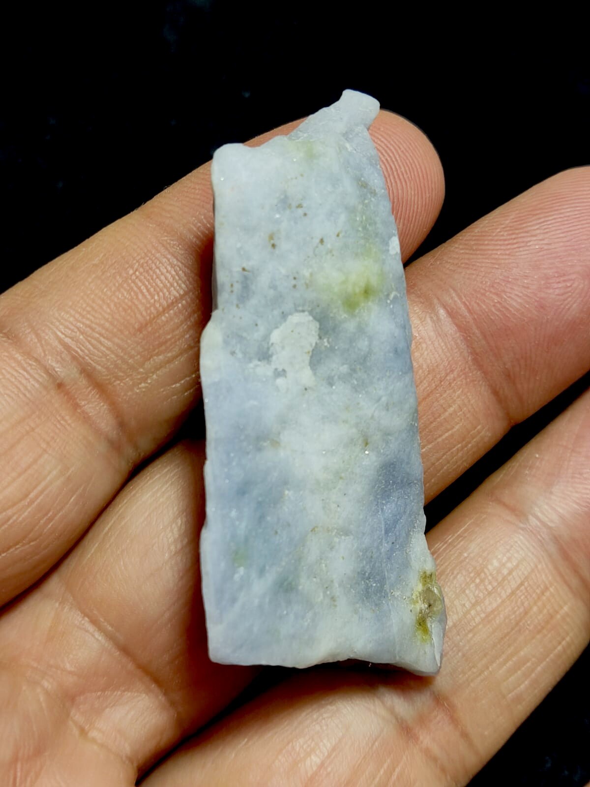 Natural Fluorescent Hackmanite 20 Grams.