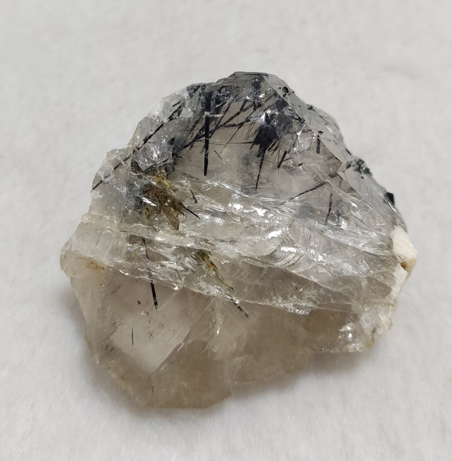An Aesthetic Natural terminated Quartz crystal with unique inclusions 49 grams