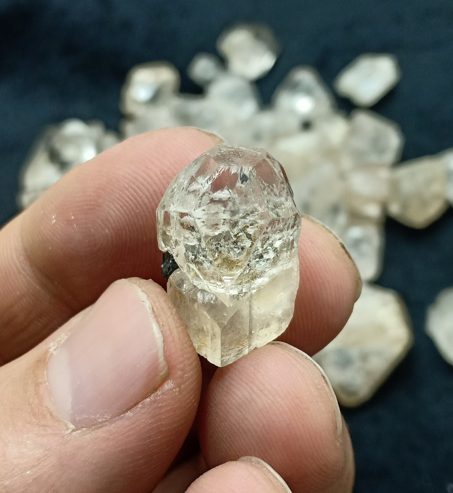 380 grams beautiful terminated Topaz crystals