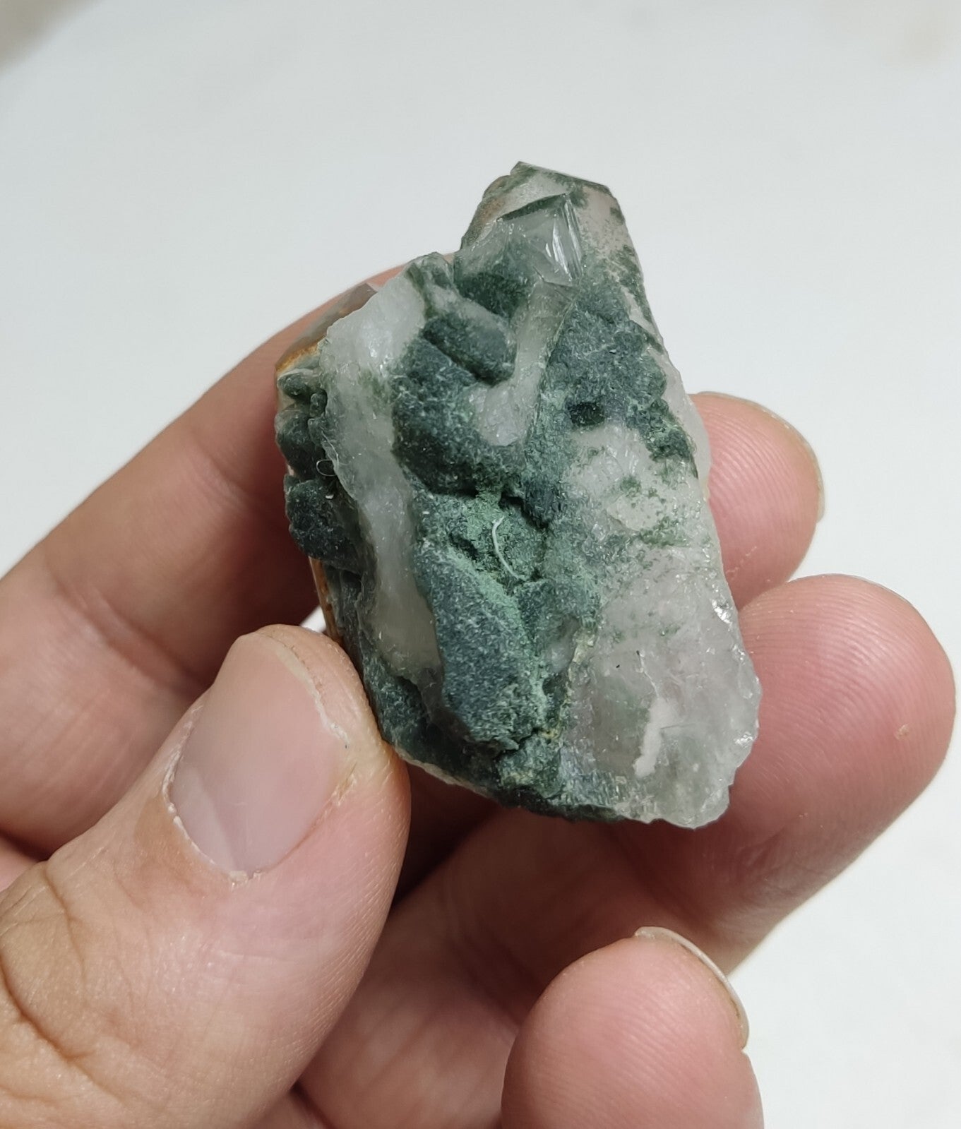 An Aesthetic Natural beautifully terminated Chlorite Quartz cluster 44 grams