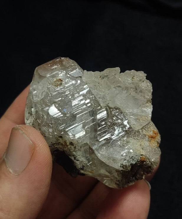 Natural Double terminated Quartz with Rutiles Saginite 99 grams