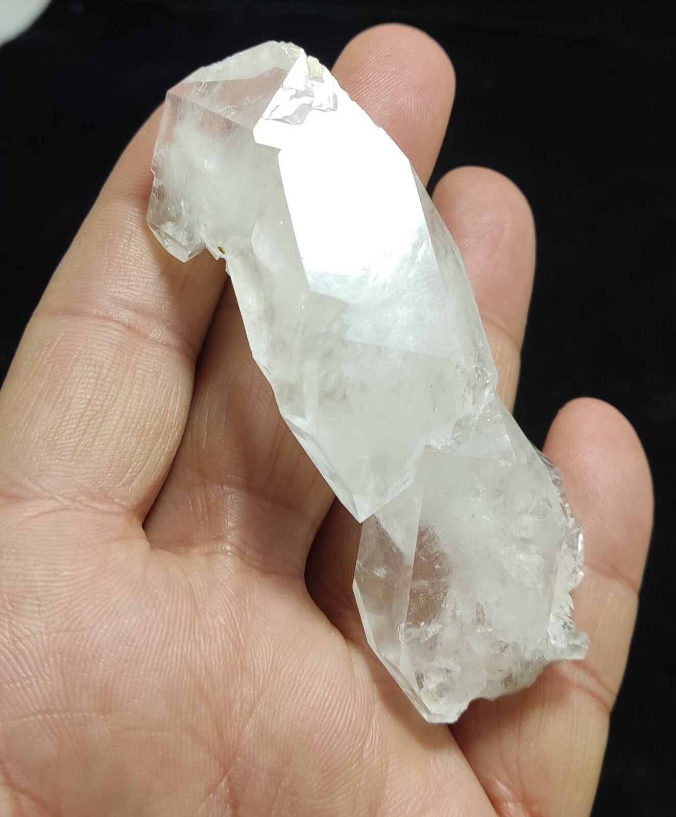An Aesthetic terminated Quartz specimen 77 grams