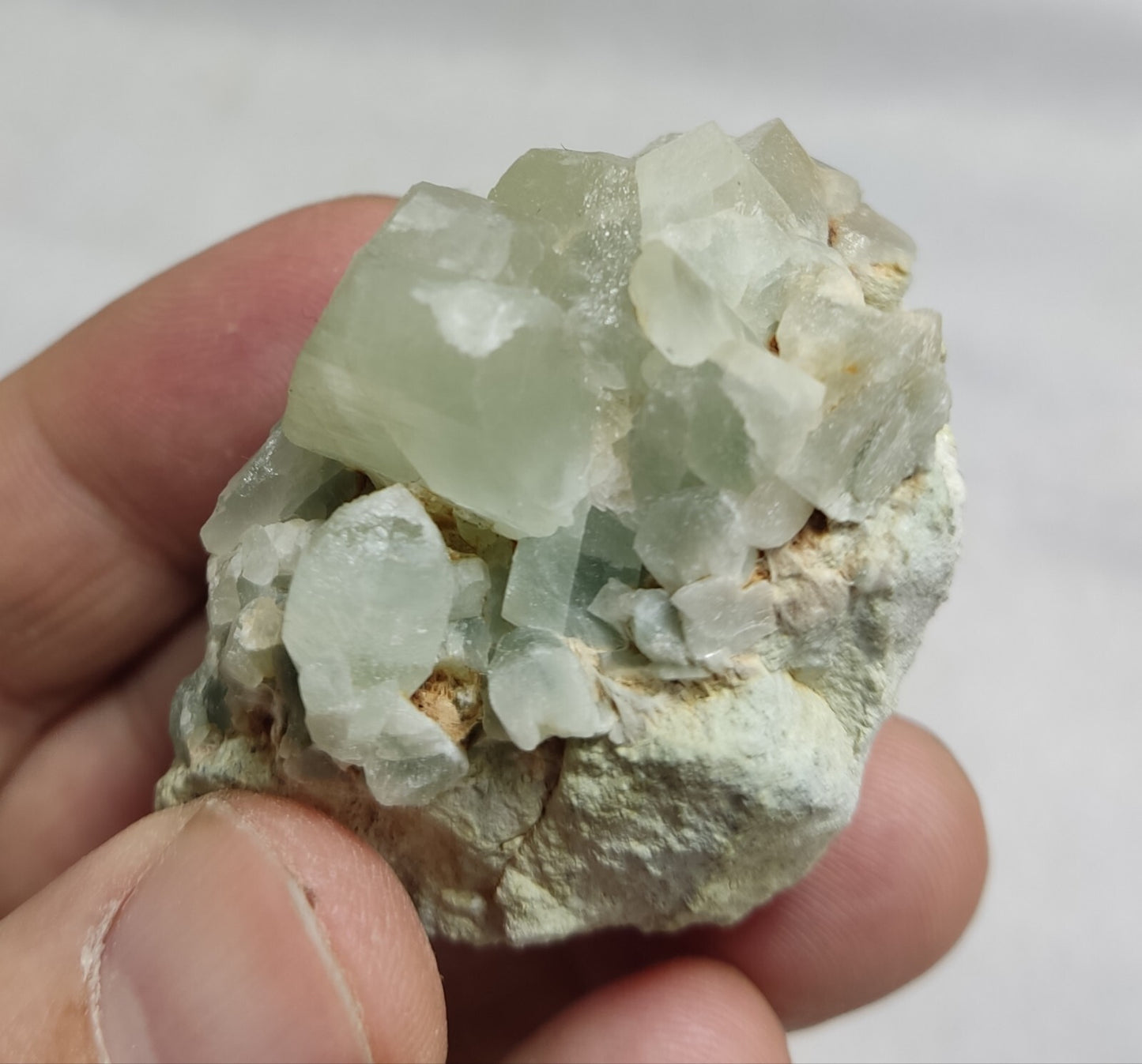 An amazing specimen of Adularia/feldspar 76 grams