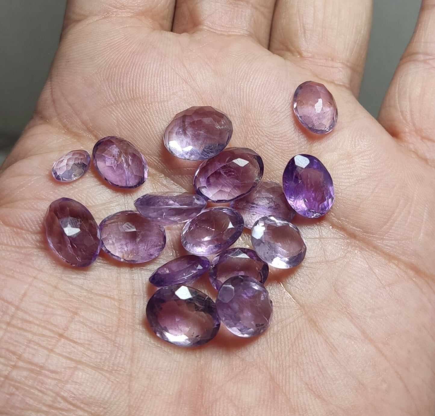 65 Carats faceted Amethyst gemstones