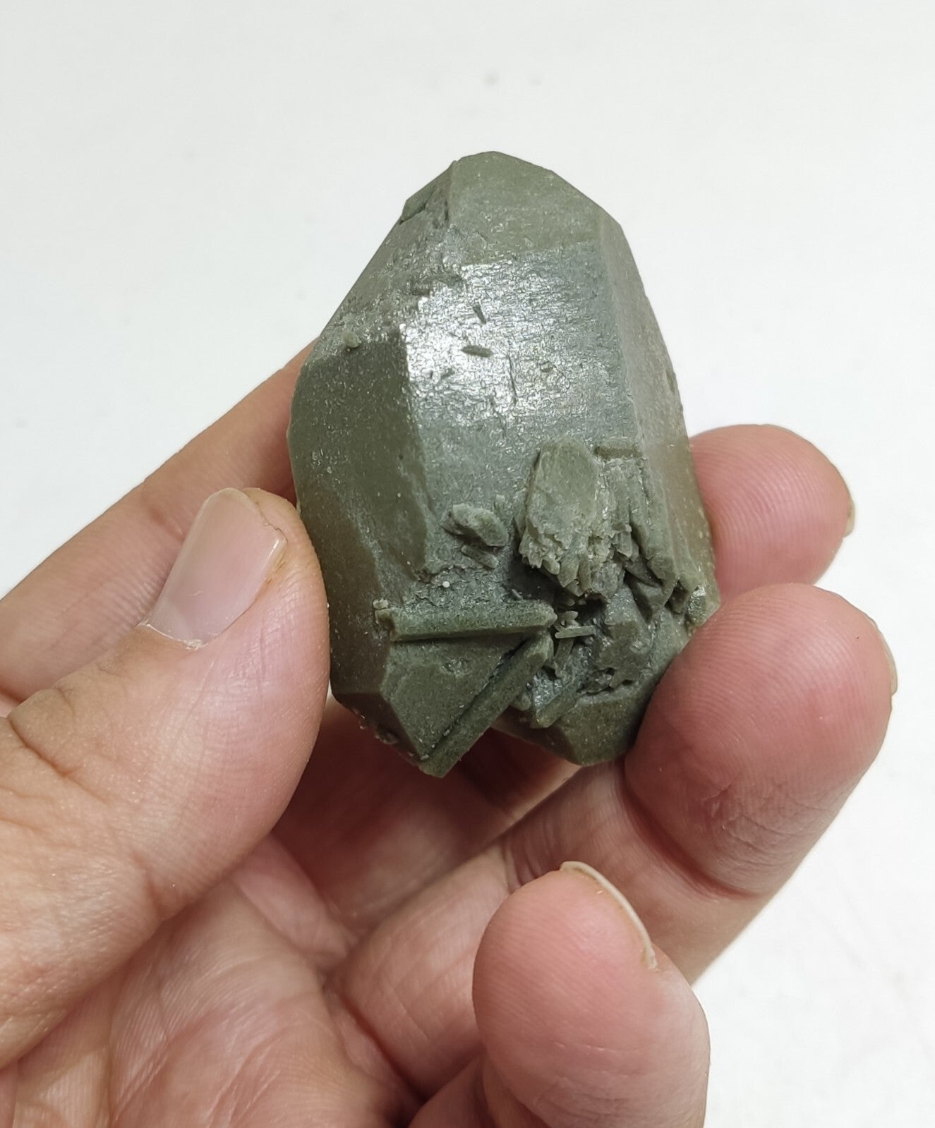 An Aesthetic Natural beautifully terminated Chlorite Quartz specimen 63 grams