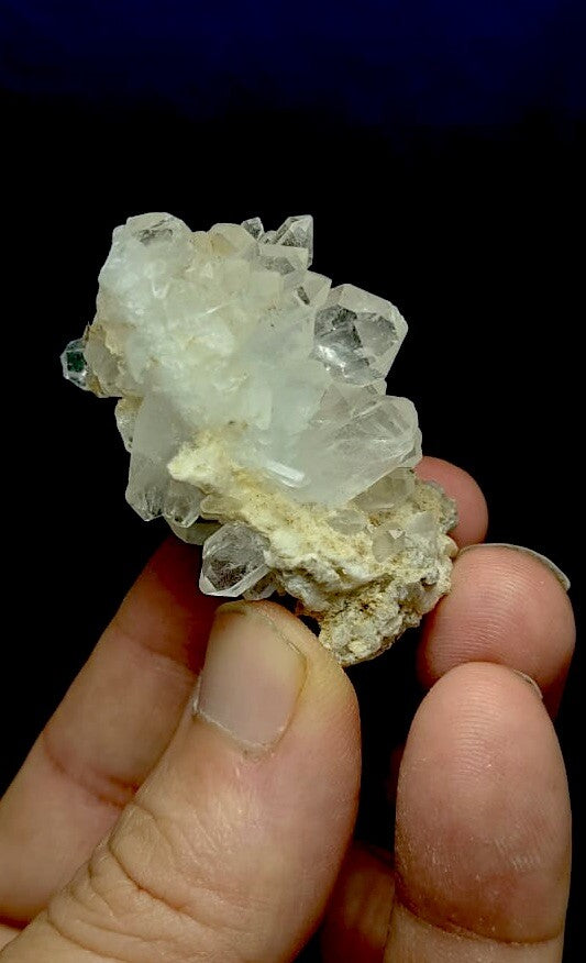 Natural  Quartz Crystal 39 Grams.