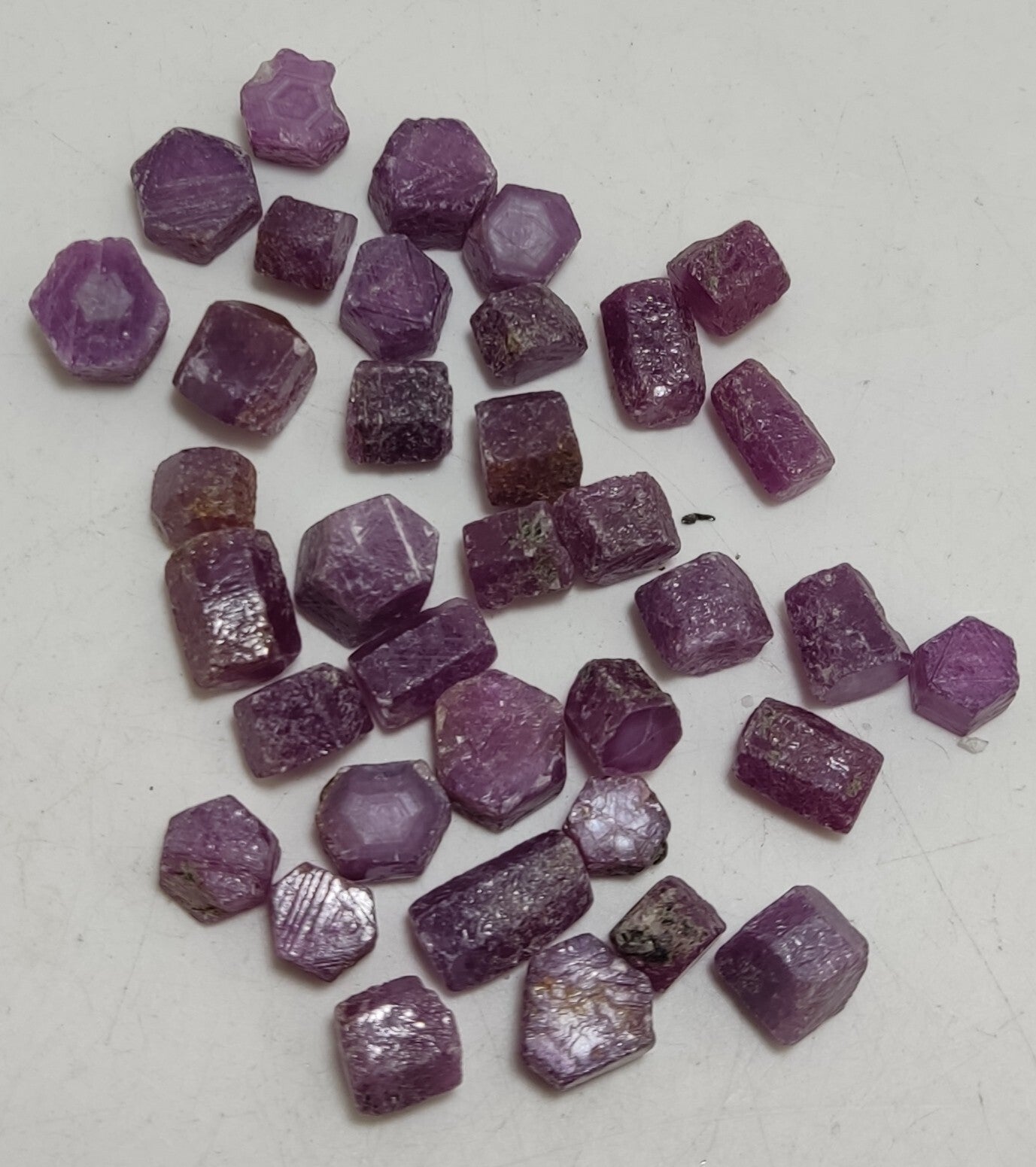 45 grams terminated lot of ruby crystals with Trapiche Patterns