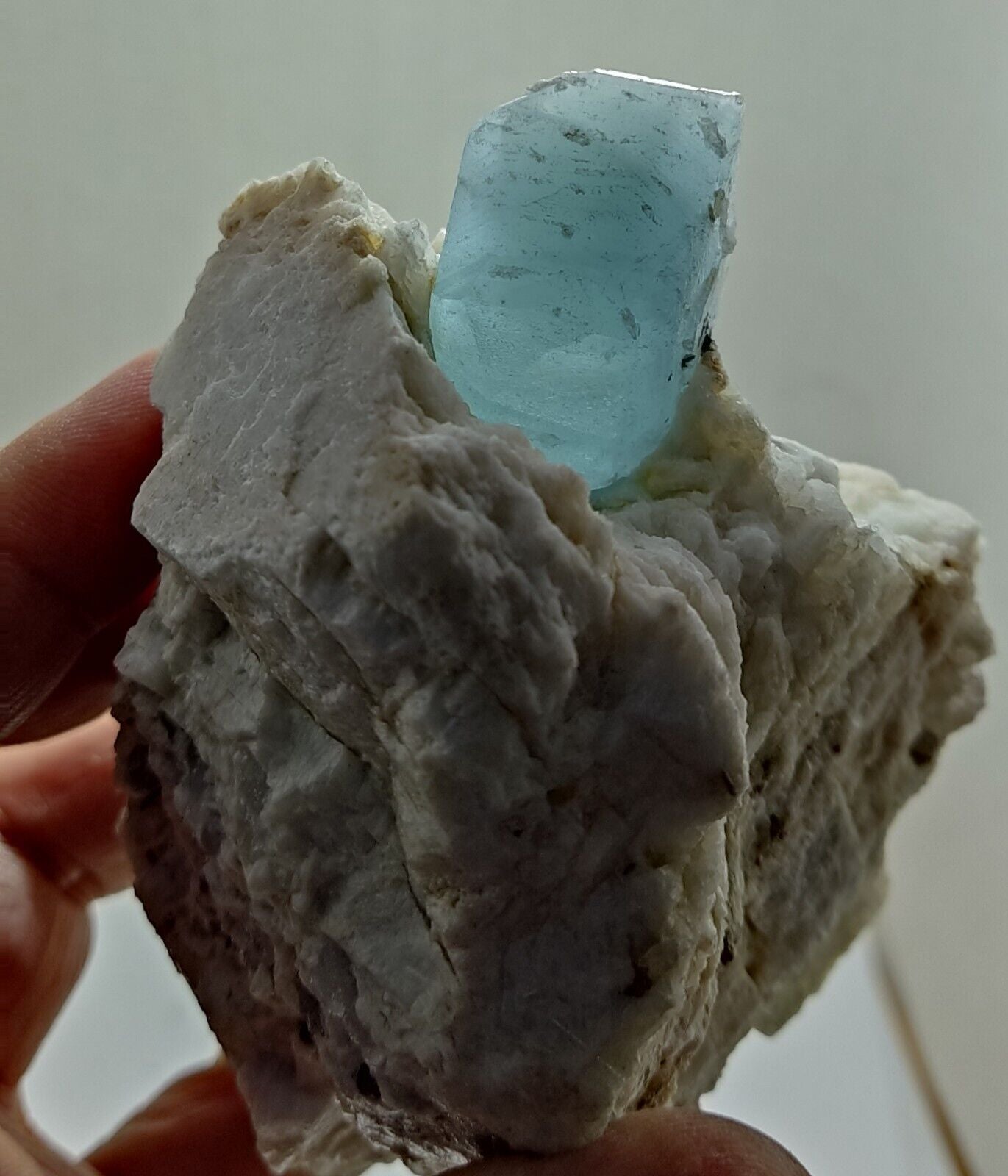 An aesthetic Specimen of Afghanistan Aquamarine on albite 530 grams