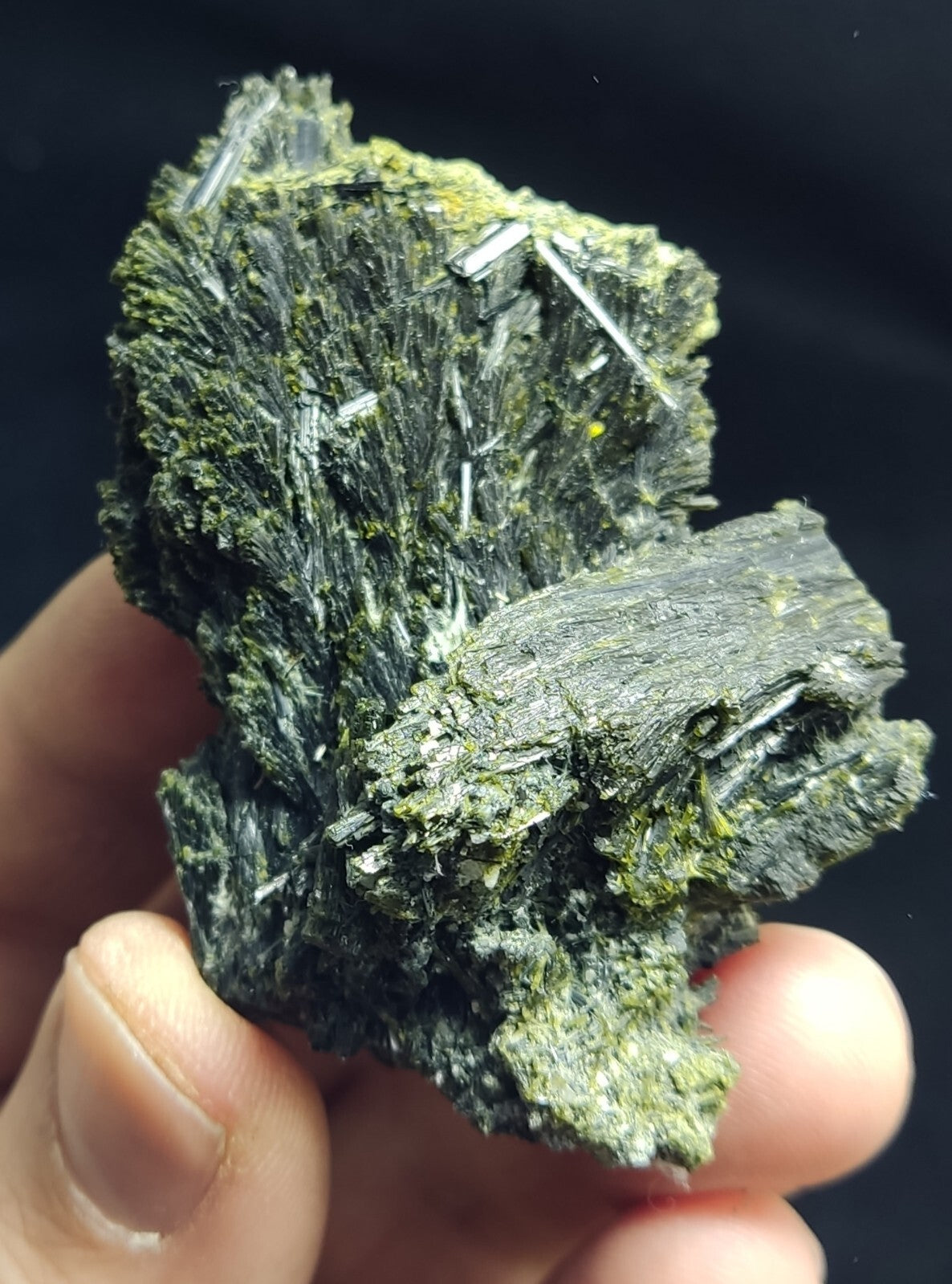 An aesthetic specimen of epidote crystal specimen 82 grams