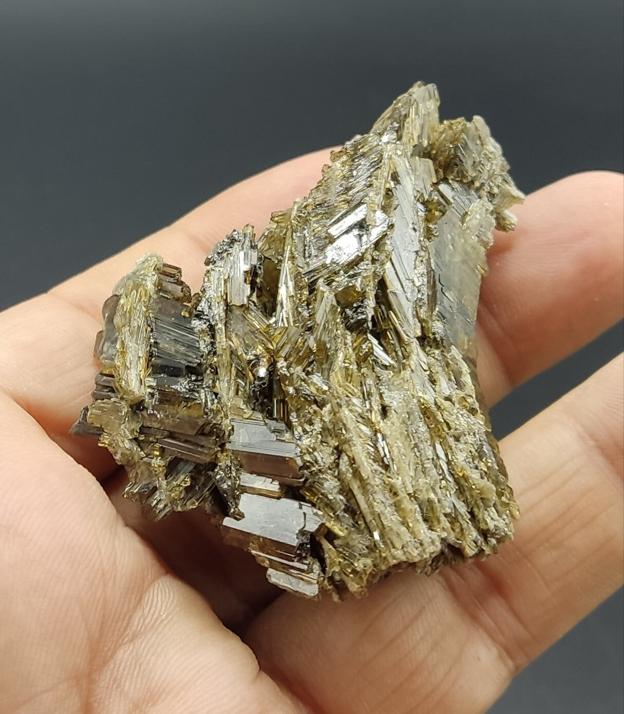 An aesthetic specimen of Epidote cluster 53 grams